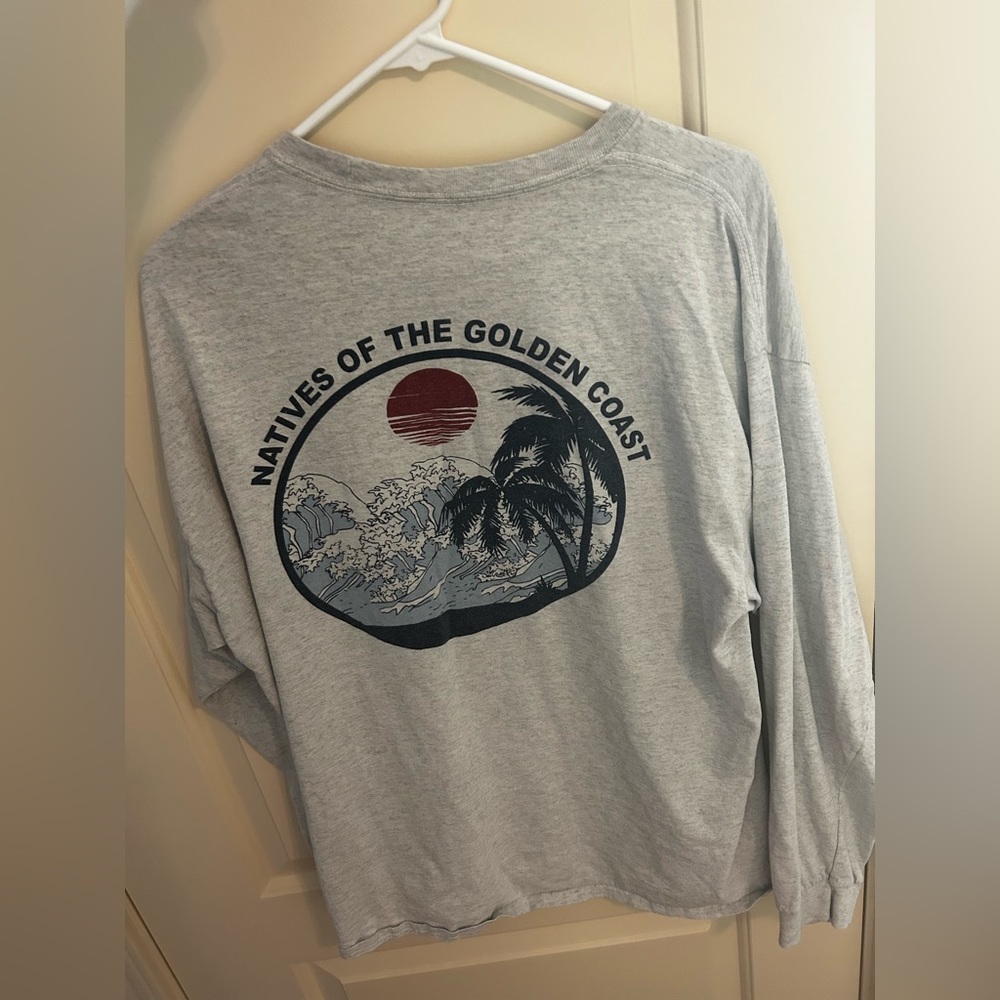 Brandy Melville Long-sleeve (one size)